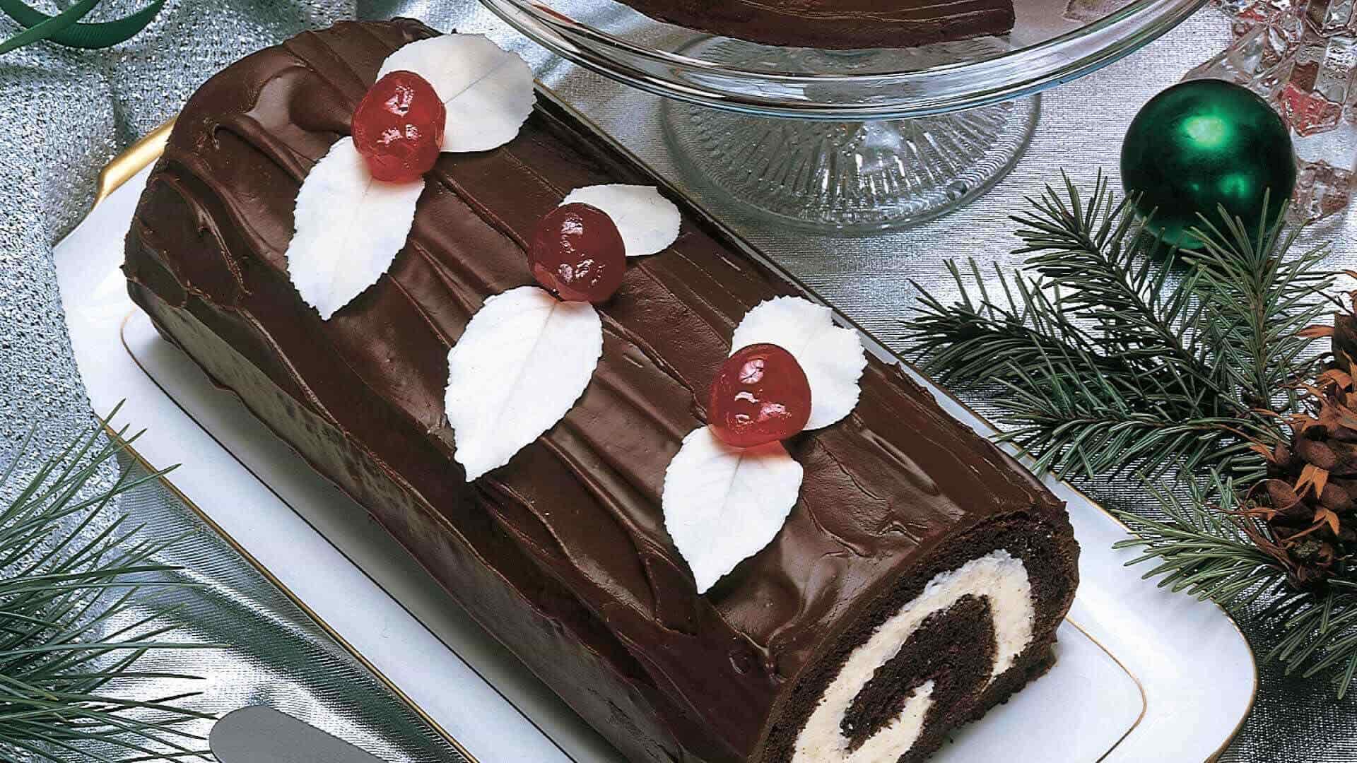 Chestnut Yule Log Recipe | Christmas Dessert Recipes | Tesco Real Food