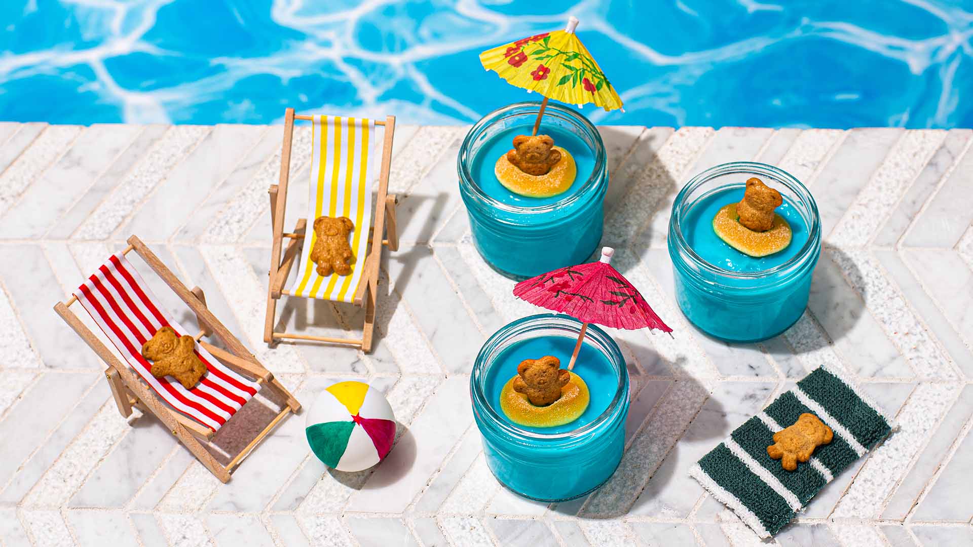 pool party pudding cups